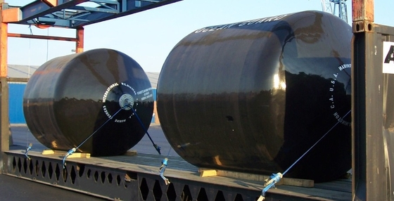 Alta qualità CCS Marine Polyurethane Colorful Foam Fender per la nave