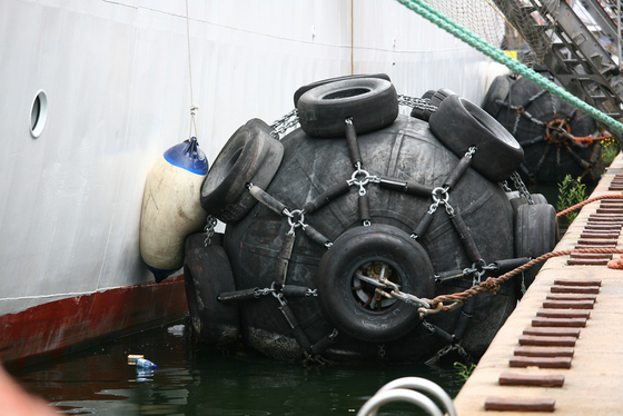 cuscino ammortizzatore di gomma della piattaforma offshore pneumatica del peschereccio 50Kpa per la nave