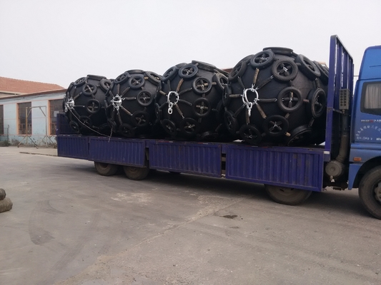 80kpa ha certificato professionale i cuscini ammortizzatori pneumatici di galleggiamento durevoli del pneumatico per la nave &amp; la barca