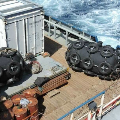 80kpa ha certificato professionale i cuscini ammortizzatori pneumatici di galleggiamento durevoli del pneumatico per la nave &amp; la barca