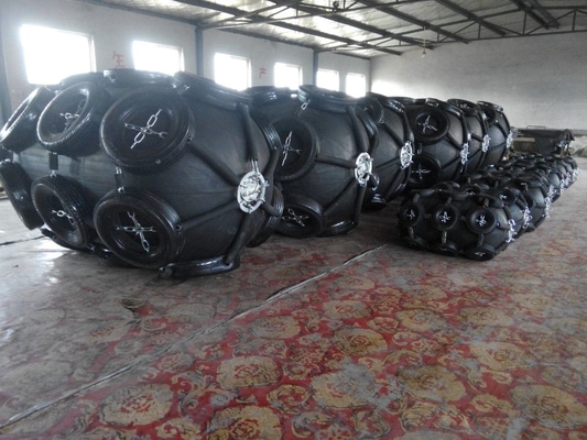 50kpa Marine Pneumatic Rubber Buoy Fenders con la gomma dell'aeroplano