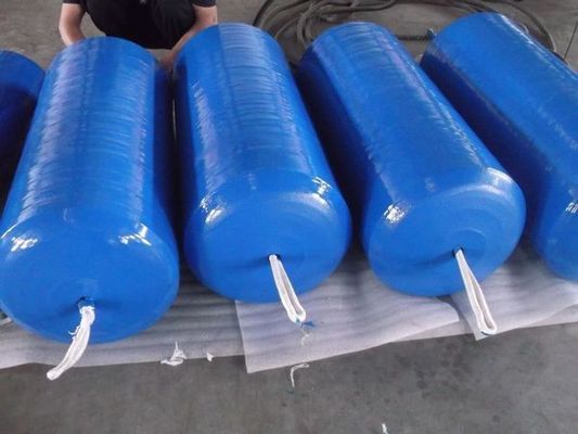 Personalizzazione con la barca di protezione della nave di difesa di collisione