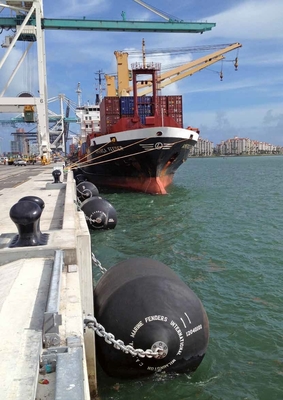 Polyurea che ricopre Marine Floating EVA Fender Closed Cell d'attracco della nave di alta qualità