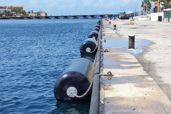 Polyurea che ricopre Marine Floating EVA Fender Closed Cell d'attracco della nave di alta qualità
