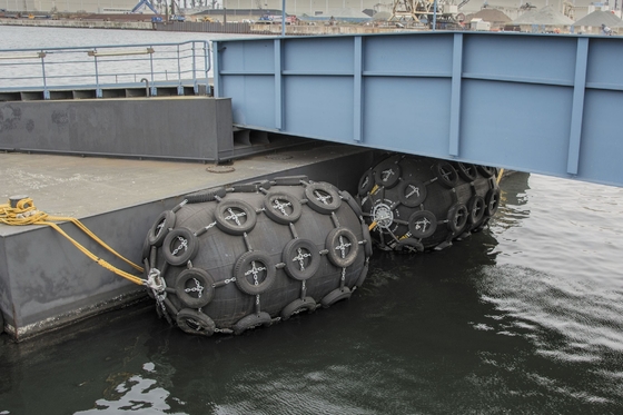 50kpa Marine Natural Rubber Fender pneumatica gonfiabile