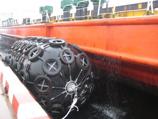 50kpa Marine Natural Rubber Fender pneumatica gonfiabile