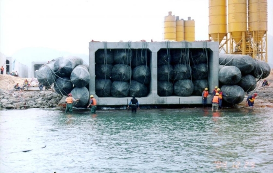 Salvataggio Marine Rubber Balloon Airbag affinchè tirare puntellino ascensore pesante in cantieri navali