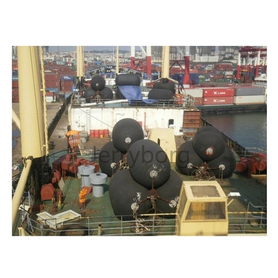 Fendine gonfiabili marine Yokohama di gomma per navi e porti