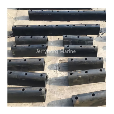 Fendine di gomma di tipo D flessibili e resistenti per sistemi di attracco