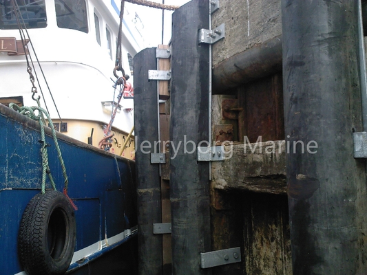 Fender in gomma di tipo D per grandi navi e navi da carico