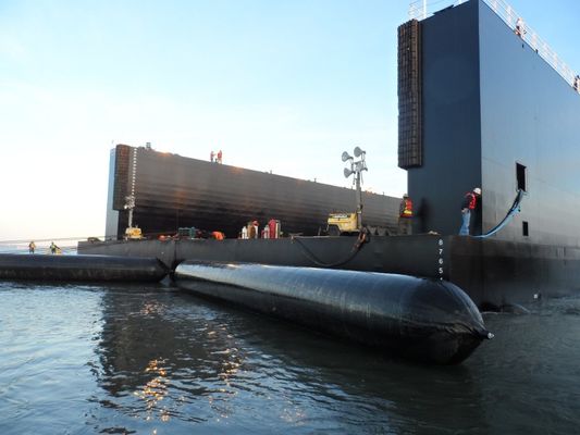 Airbag di gomma di sollevamento di salvataggio e di refloatation di galleggiabilità dell'aria per la costruzione del bacino