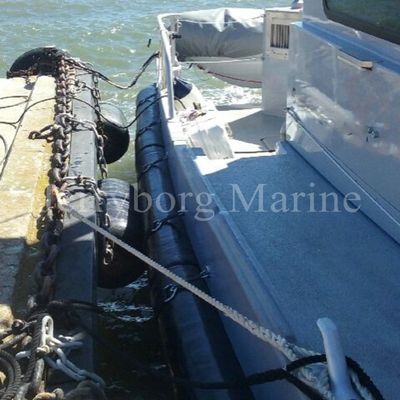 Cuscini ammortizzatori invecchianti di EVA Solid Foam Filled Boat di resistenza di alta elasticità con la cinghia di fissaggio