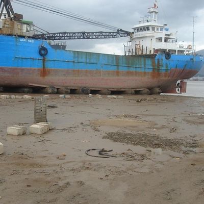 La nave che lancia il rullo di gomma naturale insacca Marine Floating Rubber Airbag Made in Cina